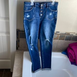 Risen New 13/31 distressed jeans with button fly